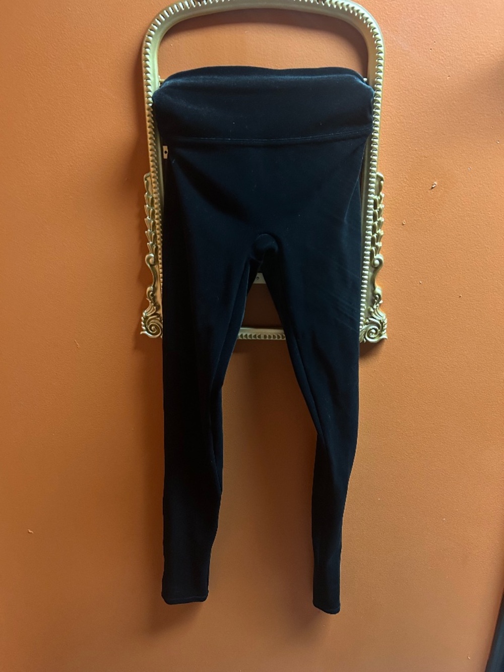 SPANX Black Velvet Leggings XS High Rise Stretch Holiday Pants